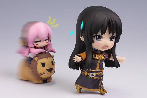 「ねんどろいど 秋山澪」＋「ねんどろいど 巡音ルカ」＋「へたれたこルカ」