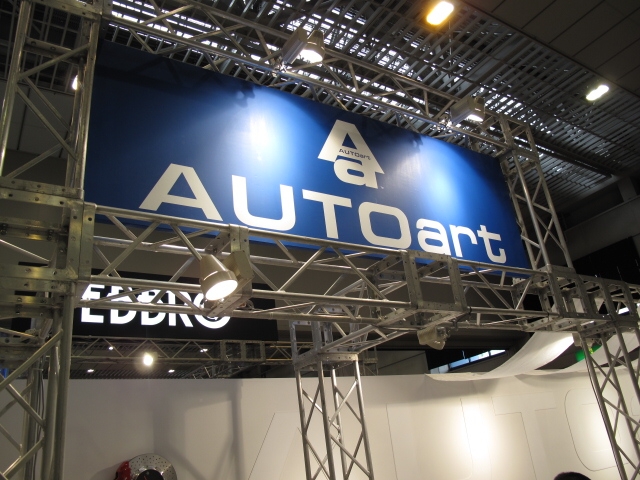 「AUTOart」さんの展示コーナー